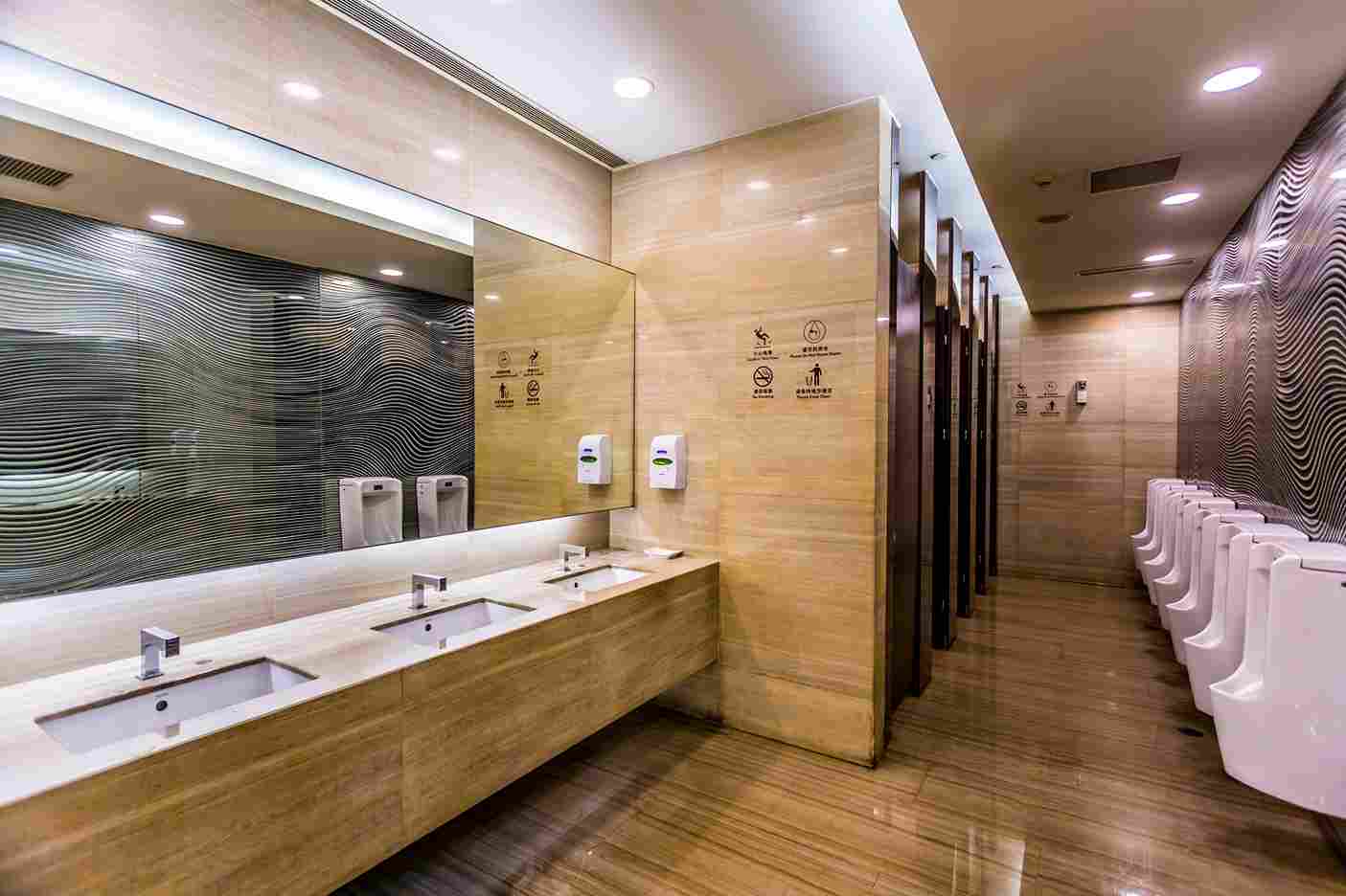 Guide-to-Clean-Toilets-in-the-Office-Helping-Hands-Commercial-Cleaning-Services