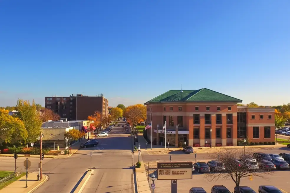 Janitorial and commercial cleaning services in Bensenville IL for local businesses