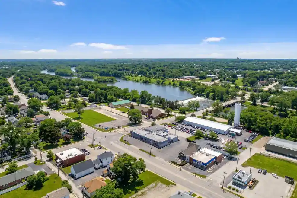 Aerial view of North Aurora, IL commercial and industrial corridor in Kane County, Illinois near I-88 and Route 31 Lincoln Highway interchange