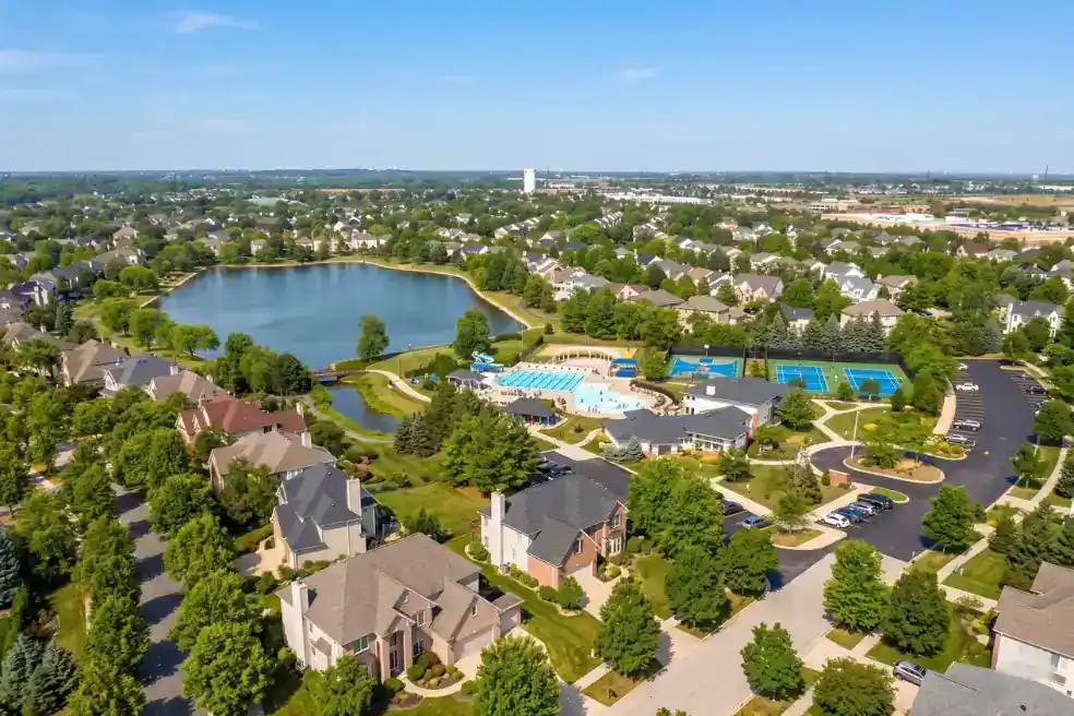 Fox River corridor and commercial districts of South Elgin, Illinois in Kane County — janitorial services for engineering manufacturers, medical offices, and retail centers along Randall Road and Route 31